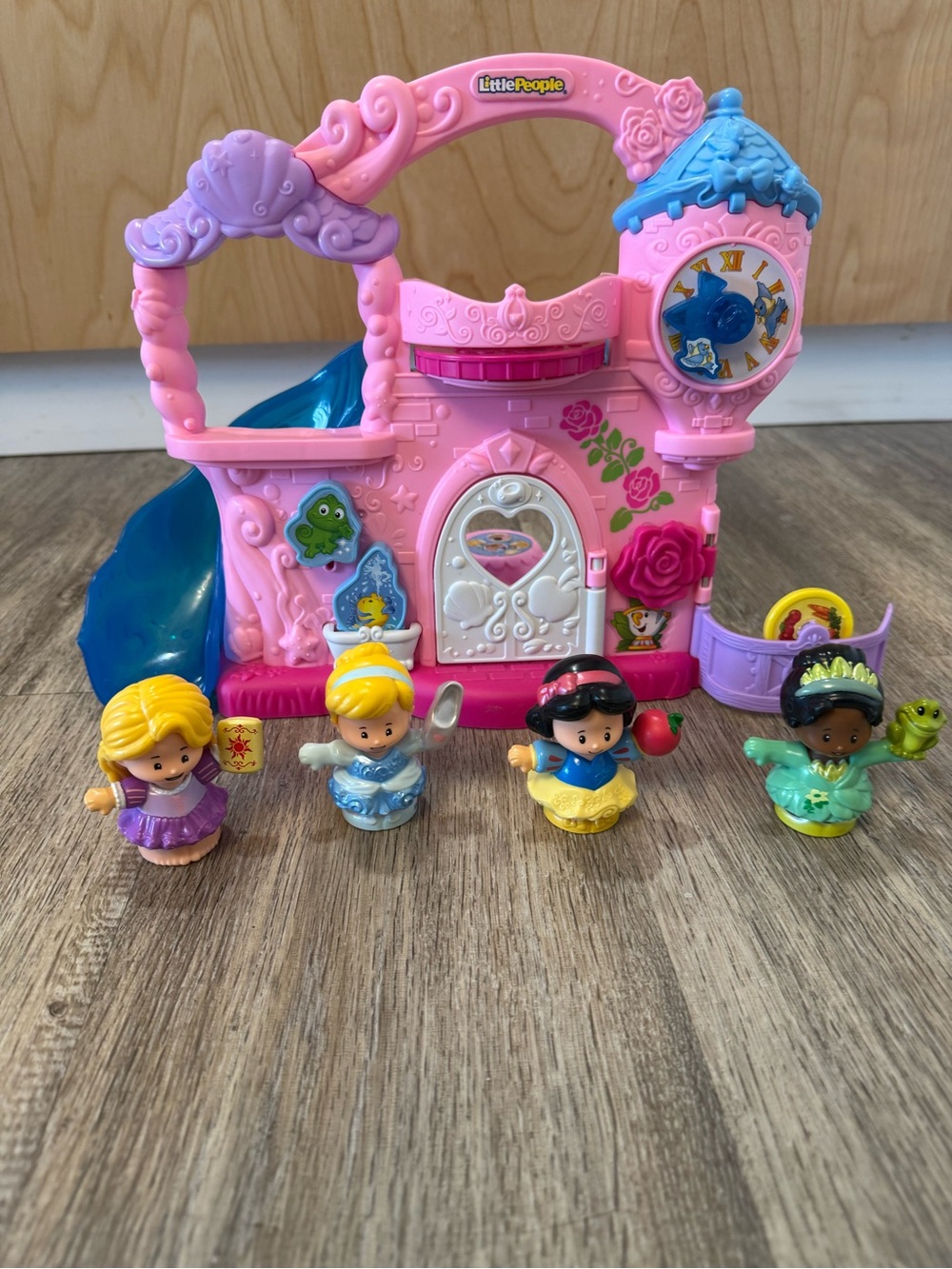 Little People Disney Princess Play & Go Castle